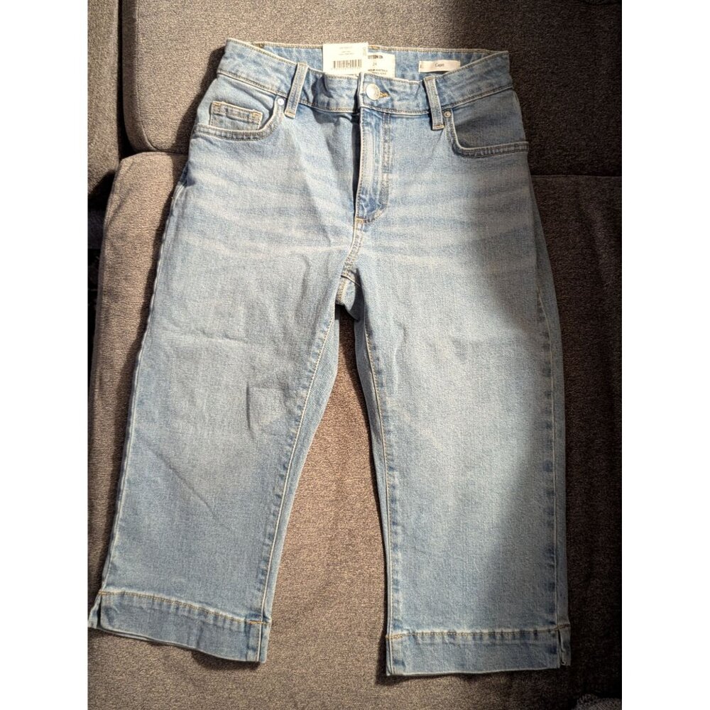 Cotton:On Womens Capri Light Wash Denim Jeans Size 24 Cropped Relaxed Fit